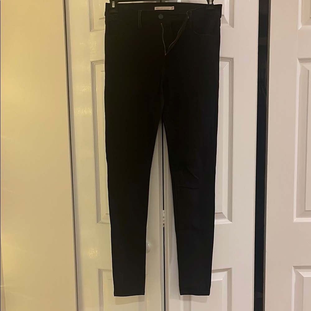 Women's Levi’s Black Jeans